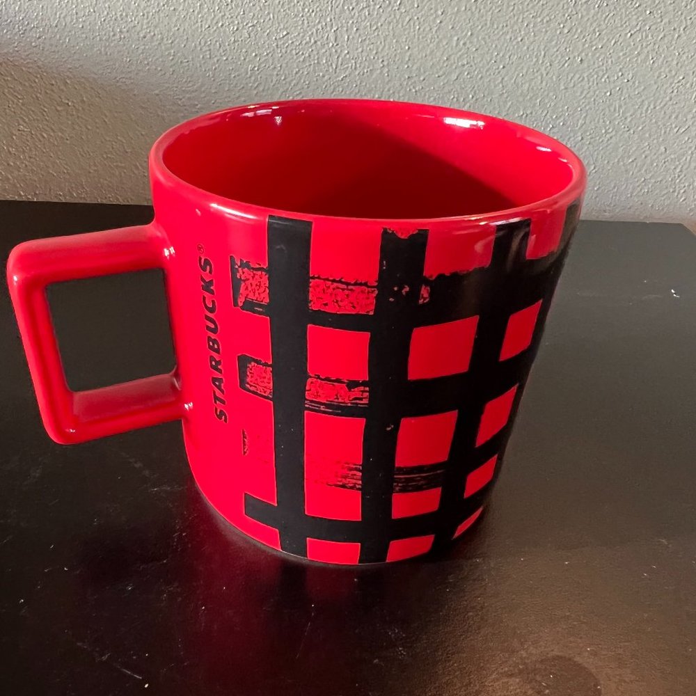 Starbucks 2016 Buffalo Plaid Mug Red Black Lumberjack Check 14oz Cup Flannel
